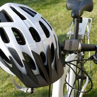 Cyklistické přilby s technologií MIPS: Proč by jí měl mít každý zkušený cyklista?
