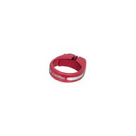 Sedlová objímka PELLS C-07 Red