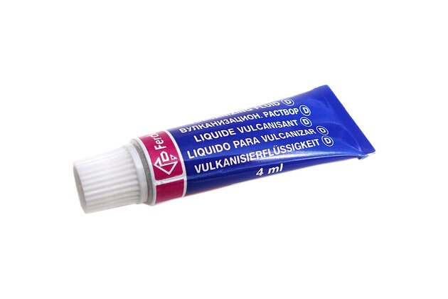 Lepidlo FERDUS tuba 4ml