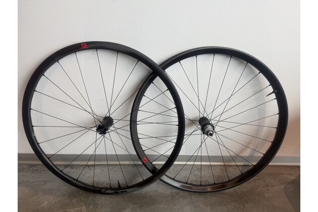 Sada kol FULCRUM Red Zone Carbon 29 Boost