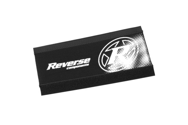 Neoprénový chránič pod řetěz Reverse Black/White