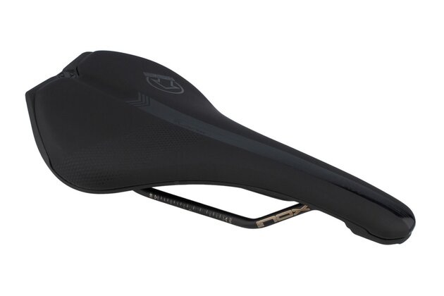 Sedlo PRO Turnix Performance 2022