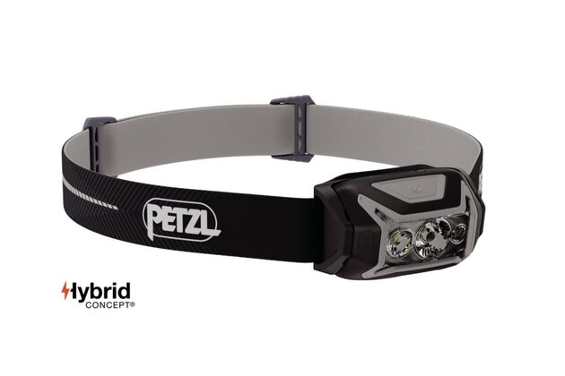 Čelovka PETZL Actik Core Black 2025