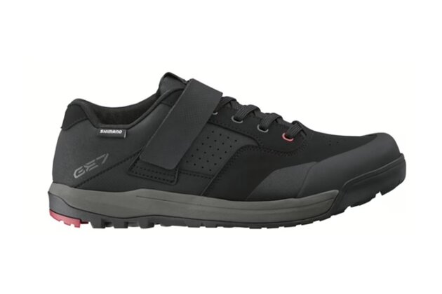 Tretry SHIMANO SH-GE700 Black