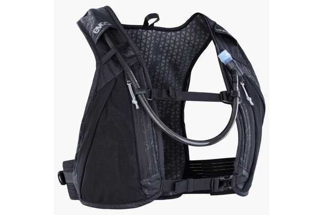 Batoh EVOC Hydro Pro 6 + Hydration Bladder 1,5l Black