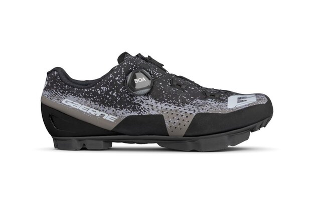 Tretry GAERNE G. Lampo Matt Black