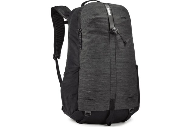 Turistický batoh THULE Nanum 18L Black