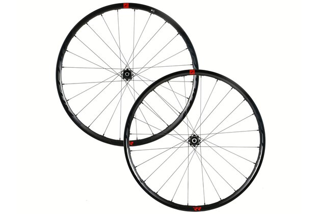 Sada kol FULCRUM Rapid Red 300 C24