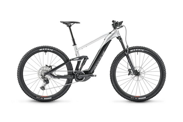 MOUSTACHE Samedi 29 Trail 5 750 Metalic Silver