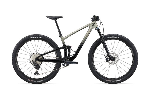 LIV Pique Advanced 29 2 Golden Haze