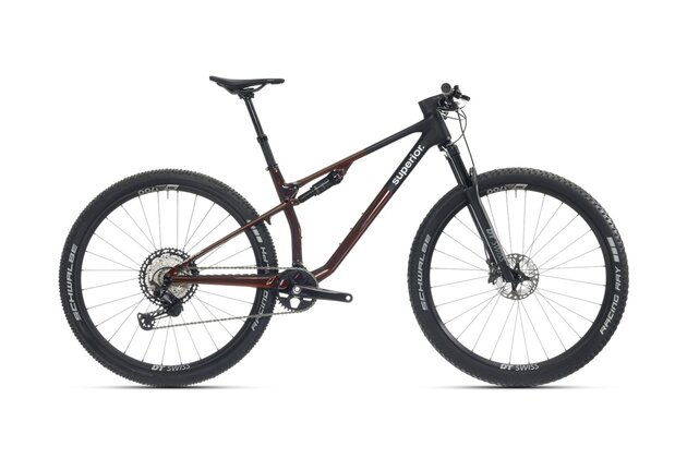 SUPERIOR XF 9.5 Team Gloss Red Carbon/Black