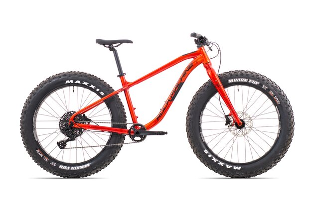 ROCK MACHINE Vyöry 30 Gloss Metallic Orange/Black