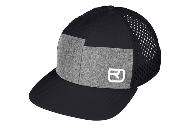 Kšiltovka ORTOVOX Logo Air Trucker Black Raven