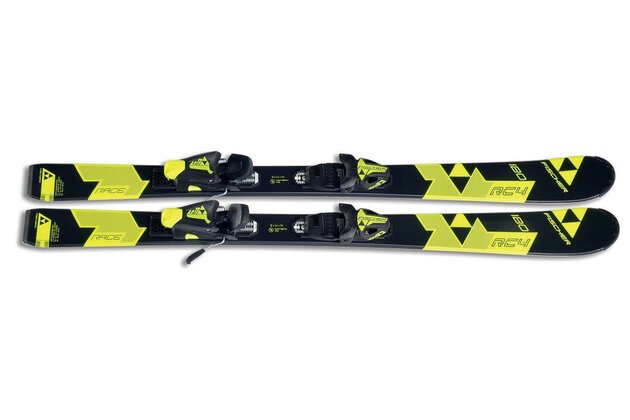 Sjezdové lyže FISCHER RC4 RACE JR, model 2016/17 (set s vázáním)